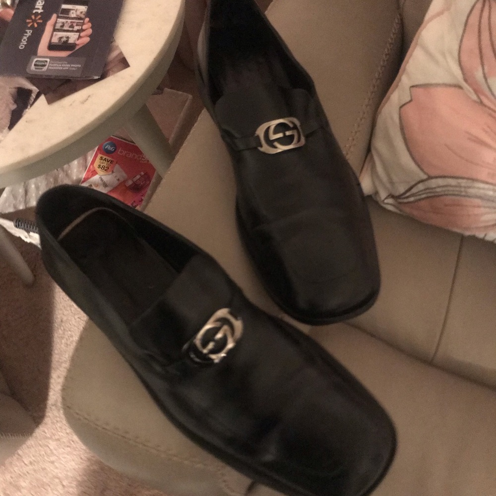 GUCCI shoe